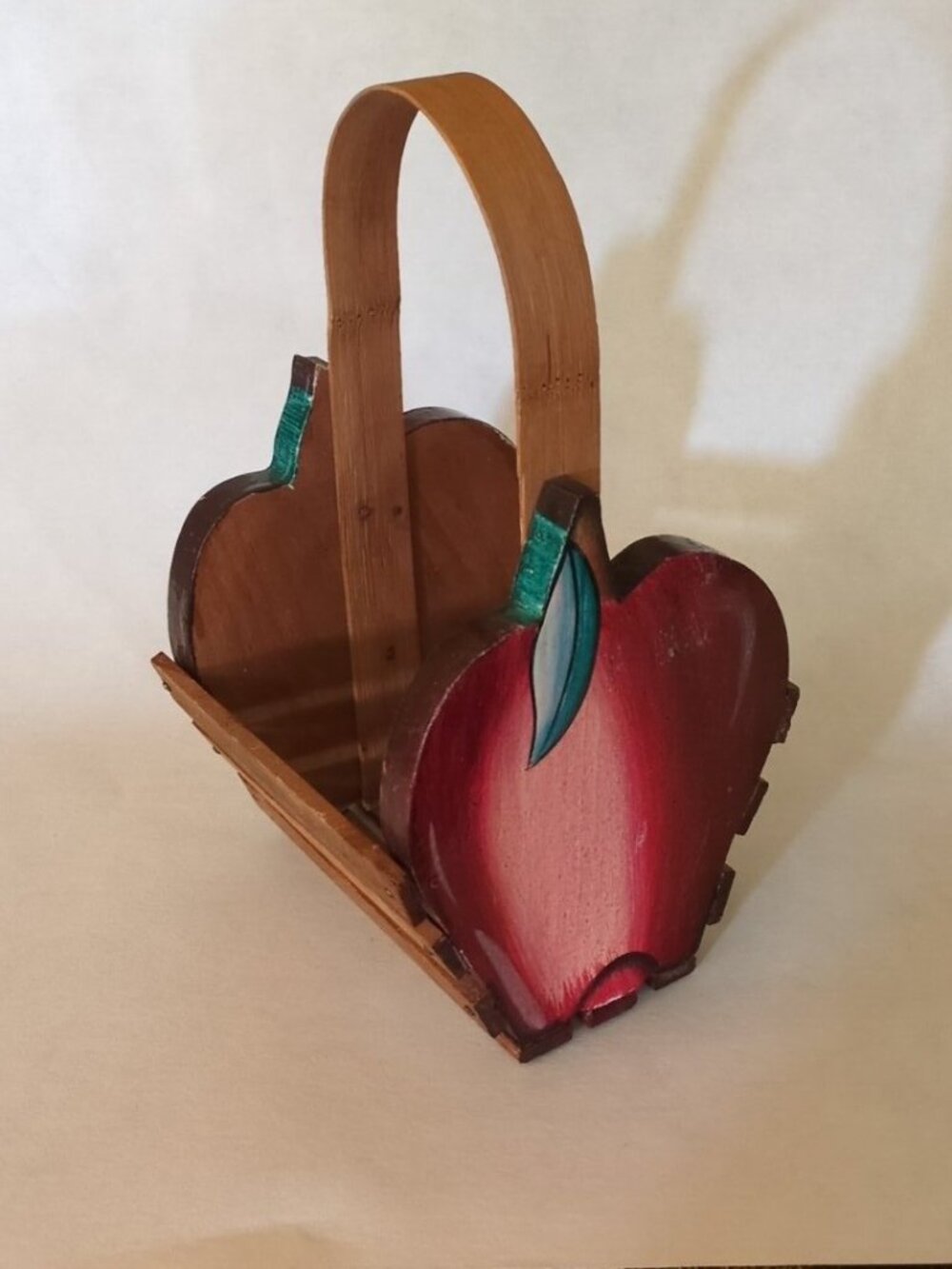 Vintage 1990s New Holland Floral Wood Apple Basket Farmhouse CottageCore Rustic